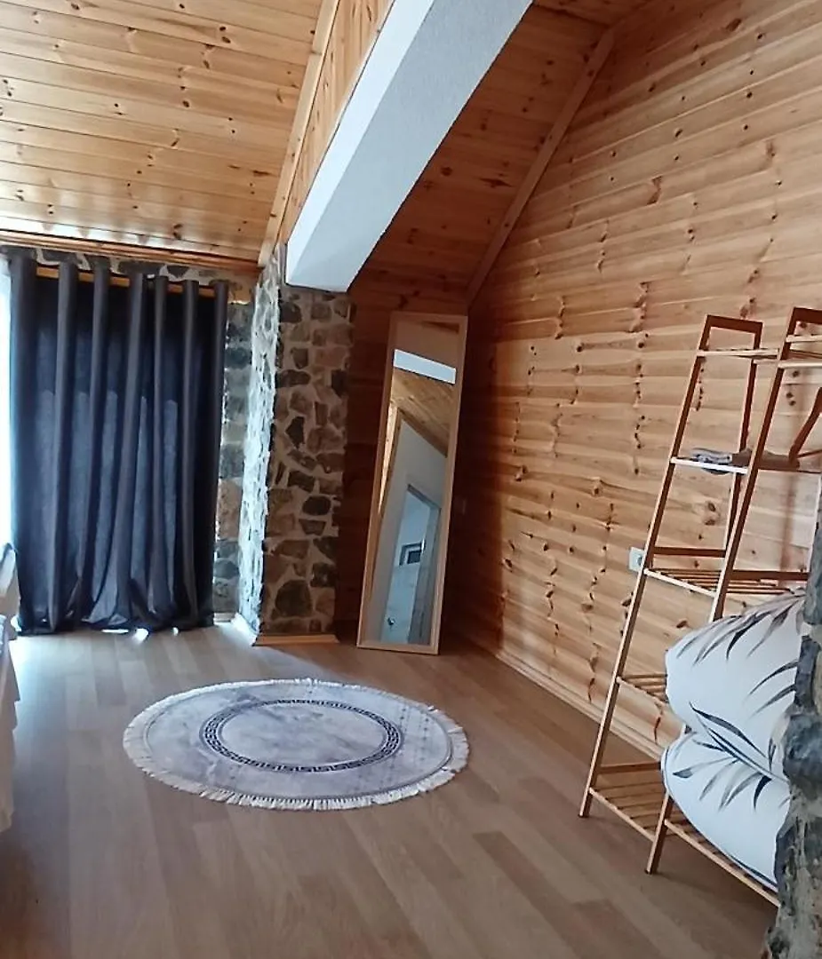 Nesti Relax Home Lini Bed and breakfast