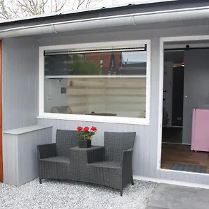 Bed & Breakfast Aalsmeer Bed and breakfast Aalsmeer