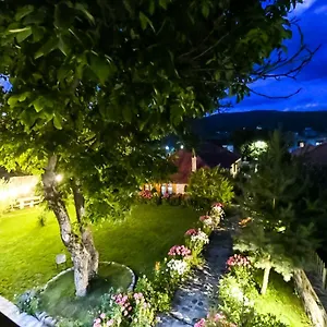 Bujtina Shkodrani Voskopojë