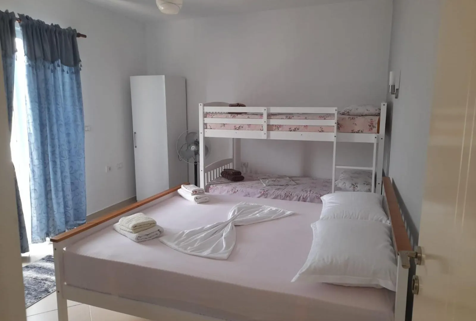 Nesti Relax Home Lini Bed and Breakfast