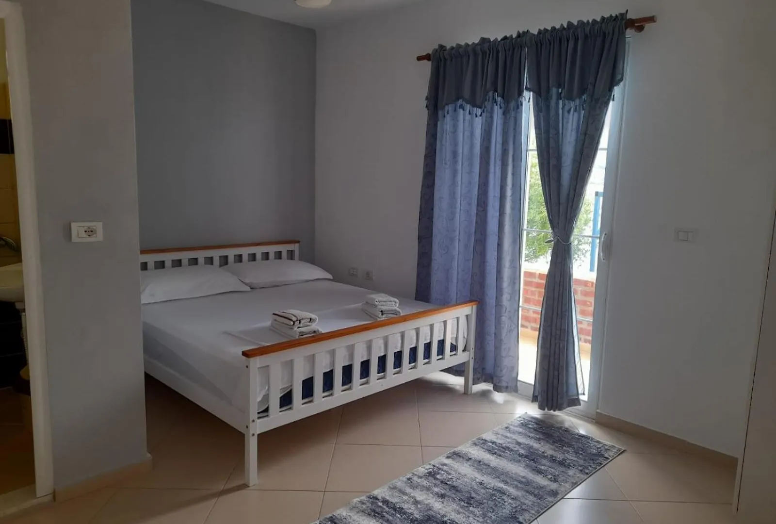 Nesti Relax Home Lini 0*,  Αλβανία