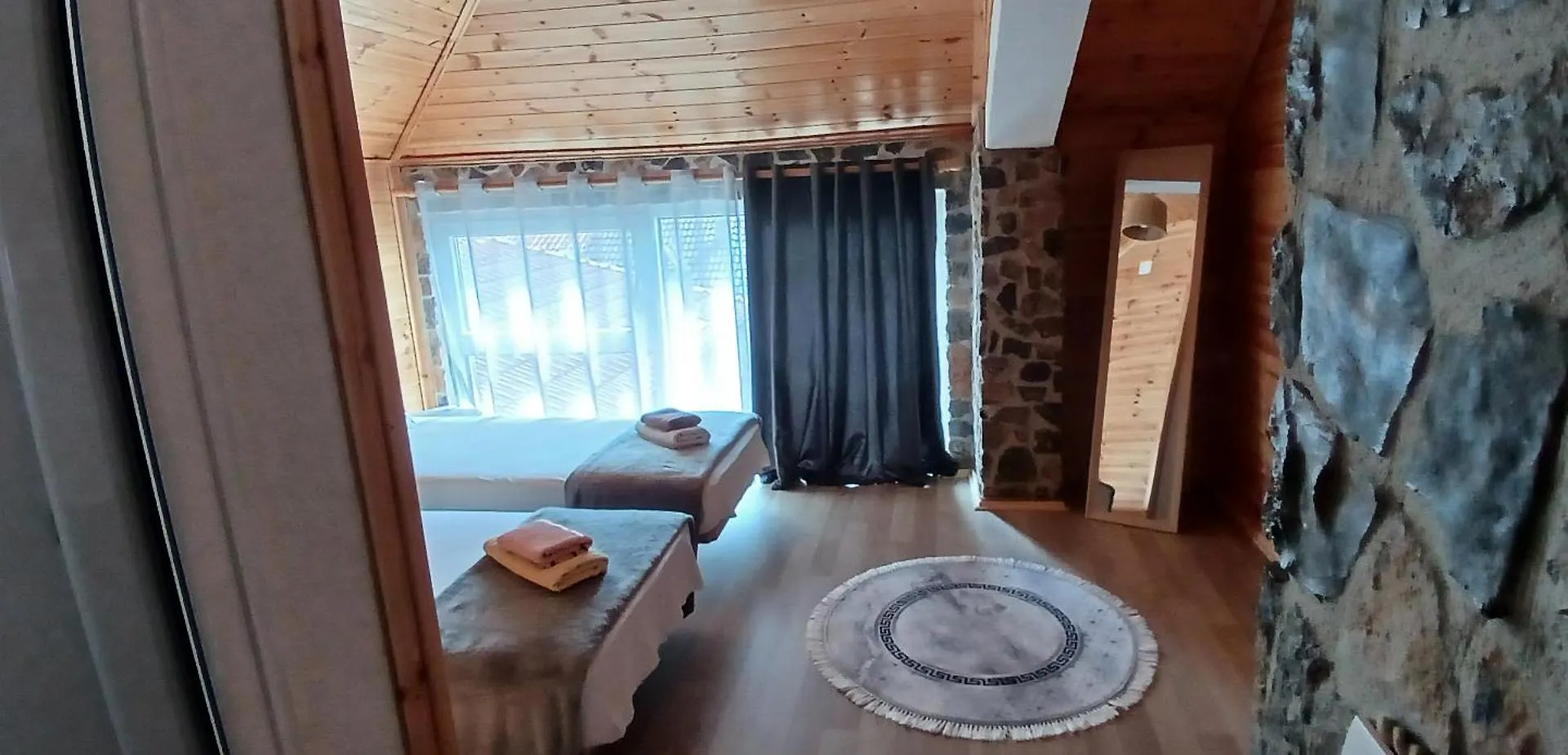 Nesti Relax Home Lini Albanien